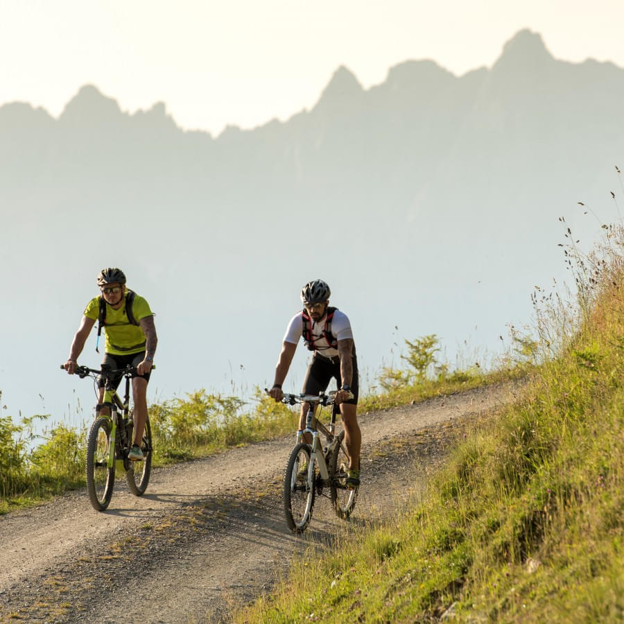 mountainbiken-in-der-region-st--johann-in-tirol-1